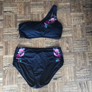 la Vie en Rose bathing suit bikini